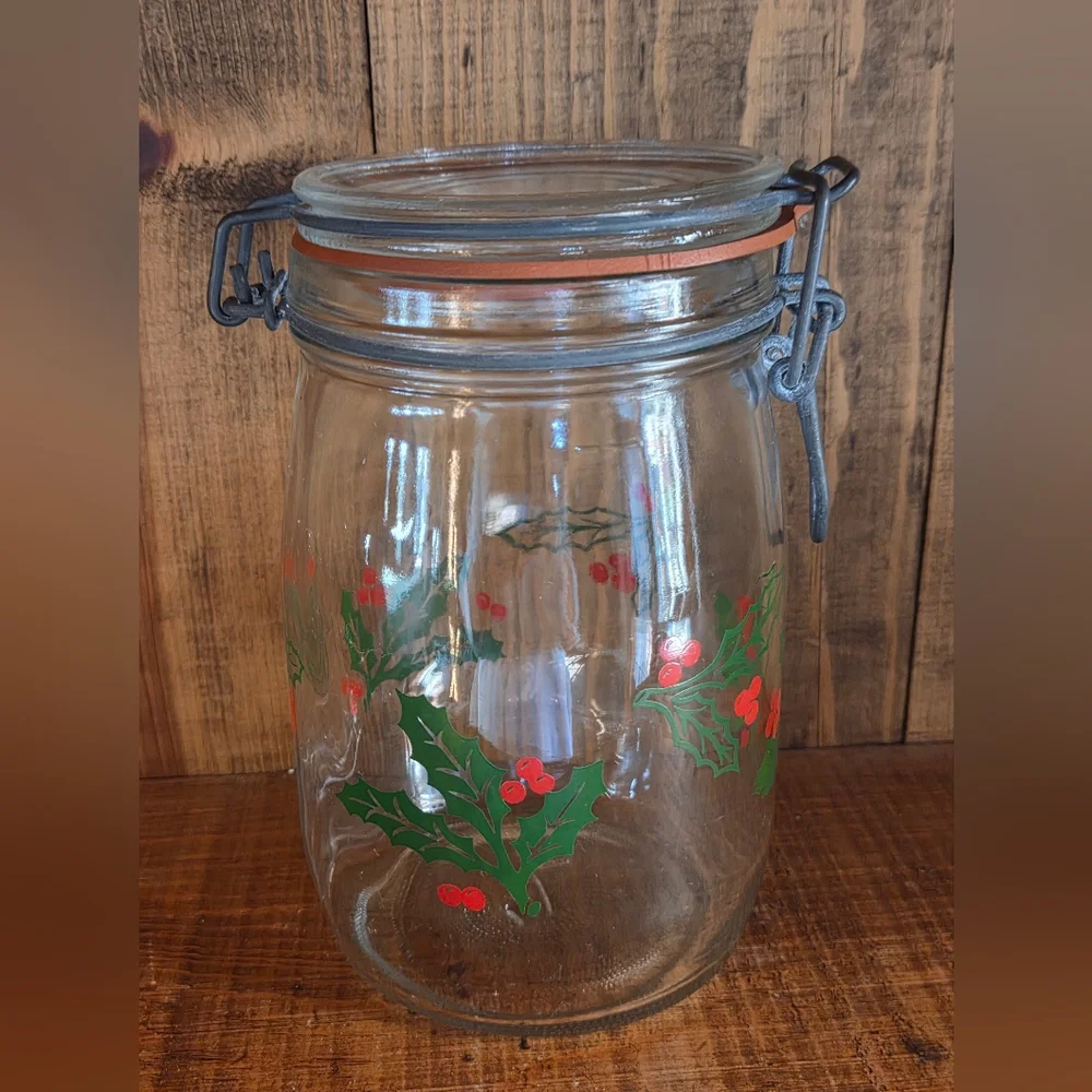 Vtg MCM Christmas Candy Jar Glass Wire Bale Hinged Lid Holly Berry Berries 1L